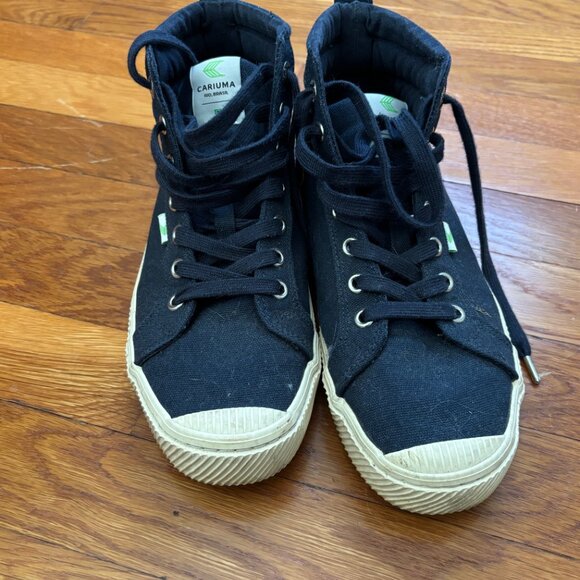 Cariuma Navy High Tops - Picture 3 of 5